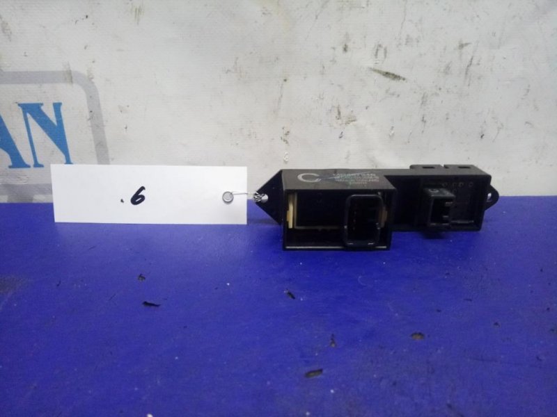 Кнопка стеклоподъемника передняя правая LANCER X 10 07-15