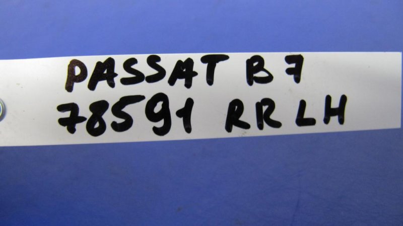 Стеклоподъемник задний левый PASSAT B7 11-15 Стеклоподъемник задний левый PASSAT B7 11-15