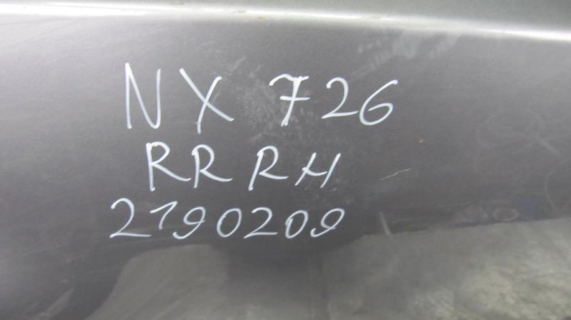 Дверь задняя правая NX 14-21 2014 Внедорожник 2.0T