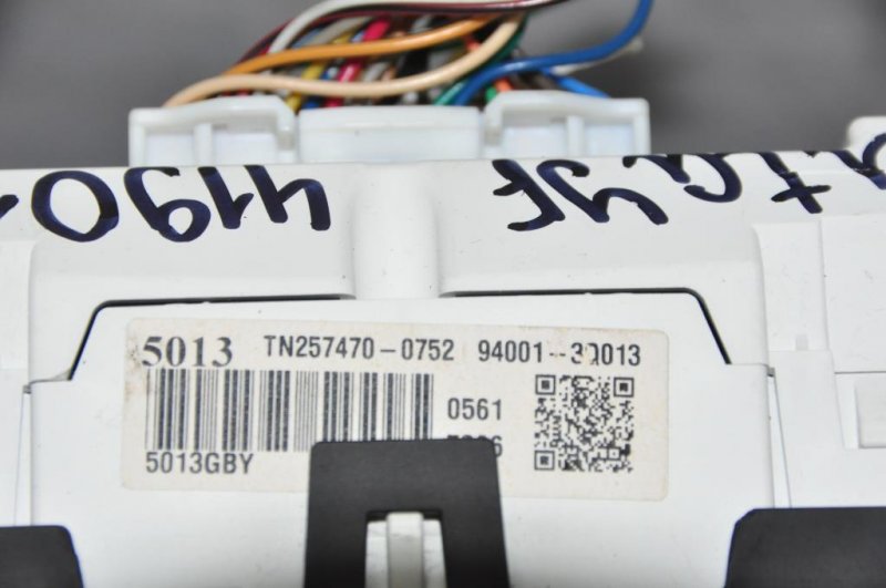 Панель приборов HYUNDAI SONATA YF 10-14 Седан 2.4