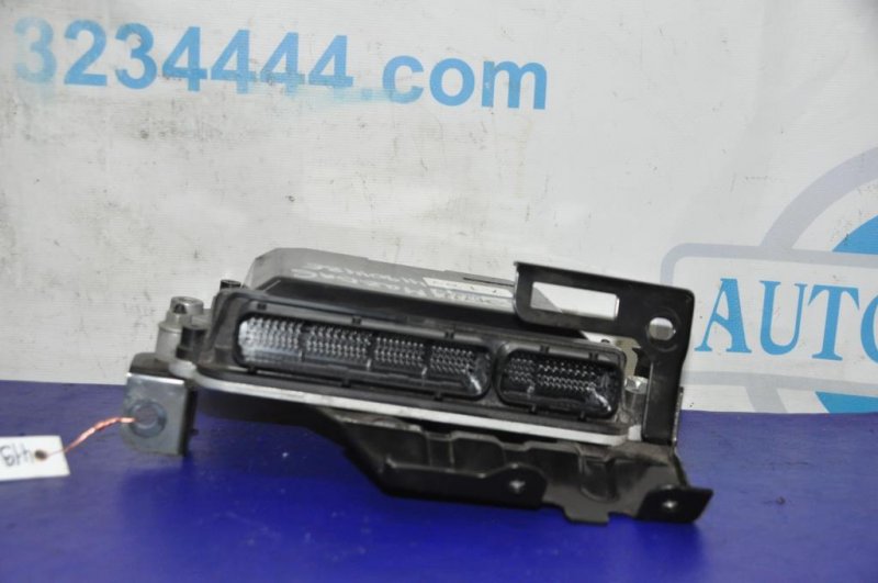 Блок управления двигателем 6 GJ 12- 2013 Седан 2.5