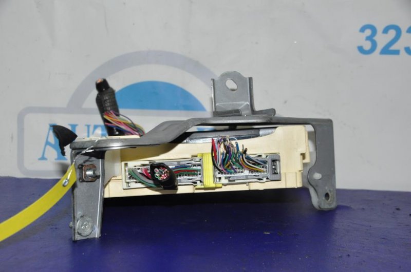 Блок предохранителей салон CAMRY 50 12-15 2013 ASV50 2.5 2ARFE