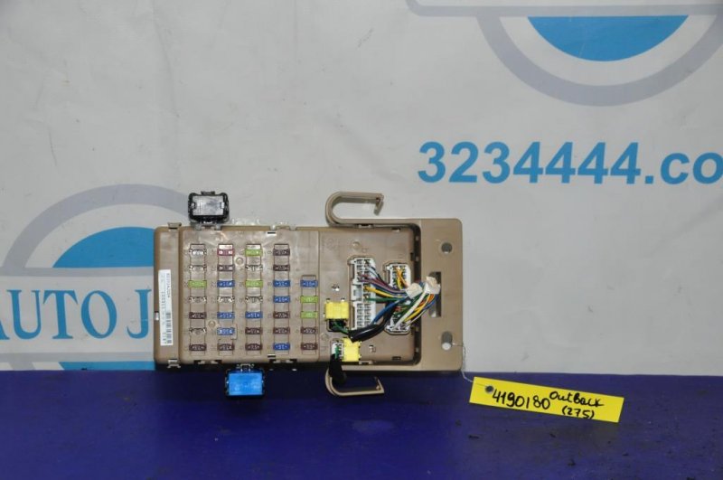 Блок предохранителей салон SUBARU OUTBACK 09-14 BR 2010 Внедорожник 2.5 82201AJ00A Б/У