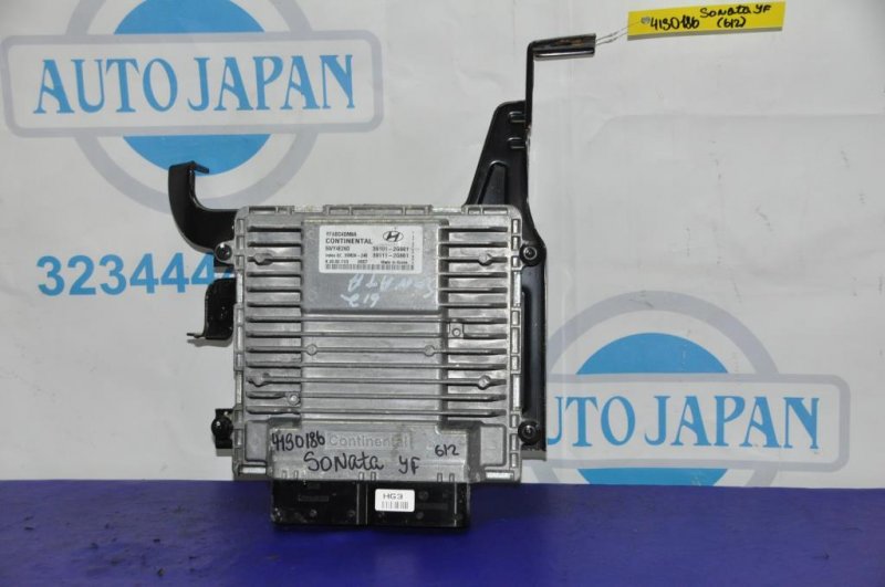 Блок управления двигателем HYUNDAI SONATA YF 10-14 2011 Седан 2.4 39111-2G661 Б/У