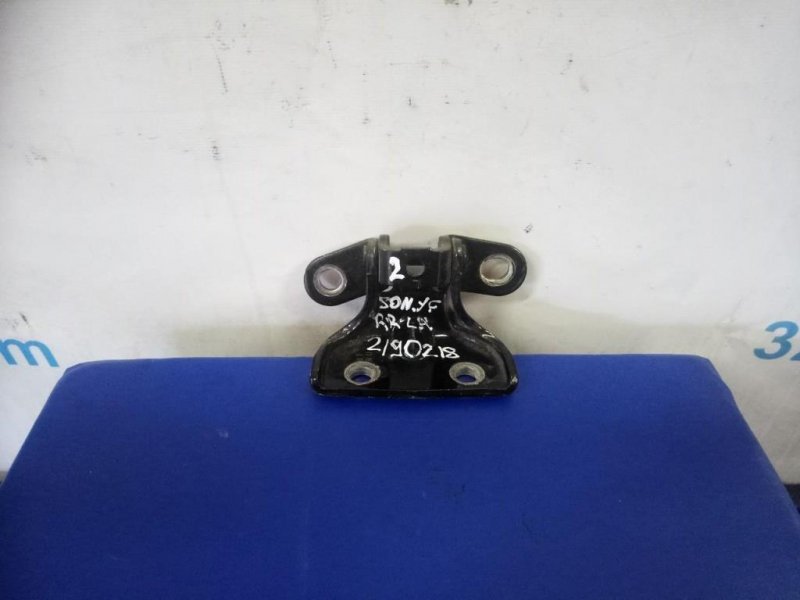 Запчасть петля двери верхняя задняя левая HYUNDAI SONATA YF 10-14 79420-3K000 Б/У Петля двери верхняя задняя левая HYUNDAI SONATA YF 10-14 79420-3K000 Б/У