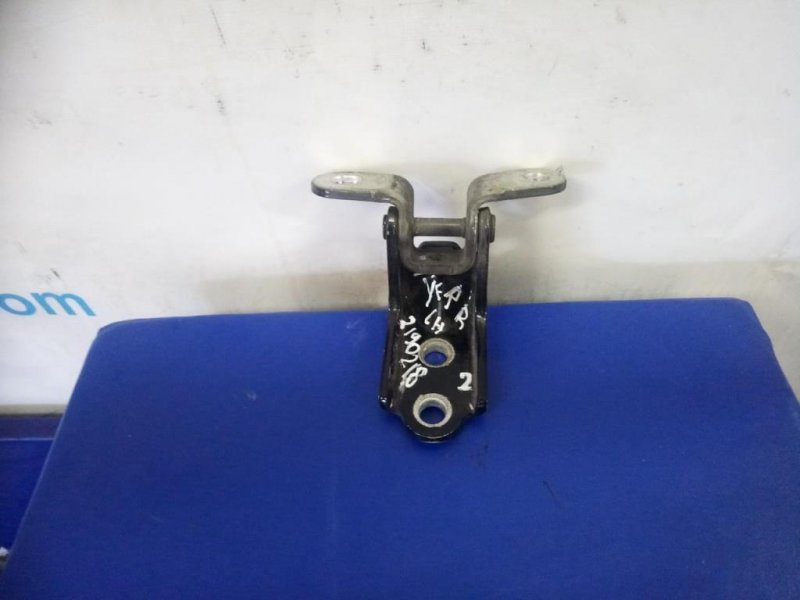 Запчасть петля двери нижняя задняя левая HYUNDAI SONATA YF 10-14 79320-2E000 Б/У Петля двери нижняя задняя левая HYUNDAI SONATA YF 10-14 79320-2E000 Б/У