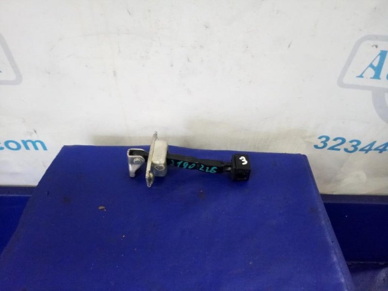 Запчасть ограничитель двери задний левый MITSUBISHI LANCER X 10 07-15 2007 Седан 2.0 5732A066 Б/У Ограничитель двери задний левый MITSUBISHI LANCER X 10 07-15 2007 Седан 2.0 5732A066 Б/У