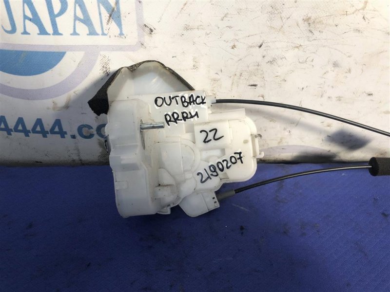 Запчасть замок двери задний правый SUBARU FORESTER SH 07-12 2010 Внедорожник 2.5 FB25B 61035SC200 Б/У Замок двери задний правый SUBARU FORESTER SH 07-12 2010 Внедорожник 2.5 FB25B 61035SC200 Б/У