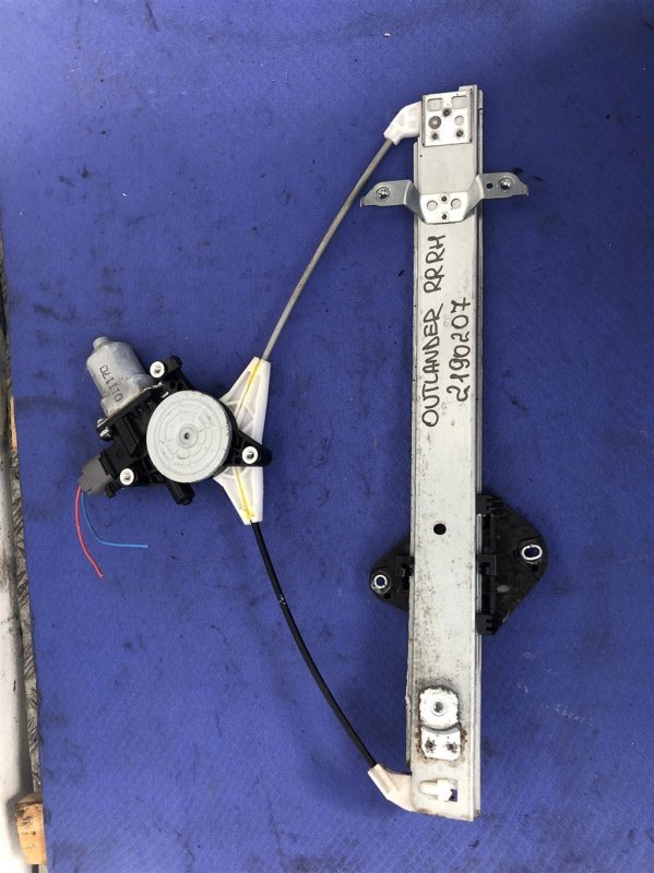 Стеклоподъемник задний правый SUBARU FORESTER SH 07-12 2010 Внедорожник 2.5 FB25B 61042SC000 Б/У