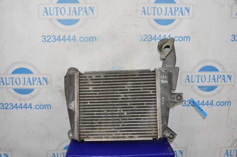 Радиатор интеркулера MAZDA CX-7 06-12 L33X-13-565A Б/У