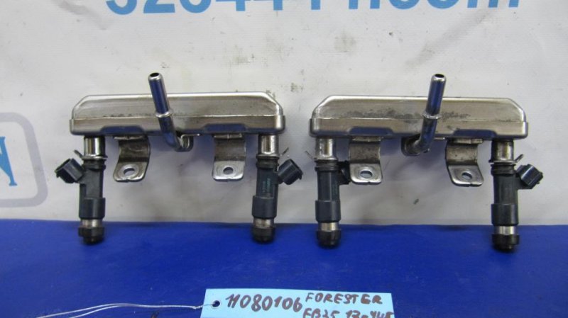 Форсунка топливная SUBARU FORESTER 12-19 2017 Внедорожник 2.5 16611AA880 Б/У