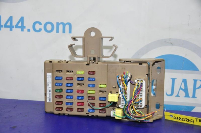 Блок предохранителей салон SUBARU TRIBECA B10 07-13 2010 Внедорожник 3.6 82290XA05A Б/У