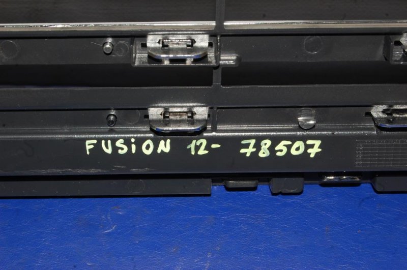 Решетка радиатора FUSION 14-