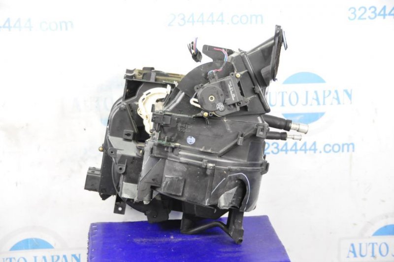 Корпус печки MATRIX 02-08 2005 ZZE132 1.8L 1ZZ-FE Корпус печки MATRIX 02-08 2005 ZZE132 1.8L 1ZZ-FE