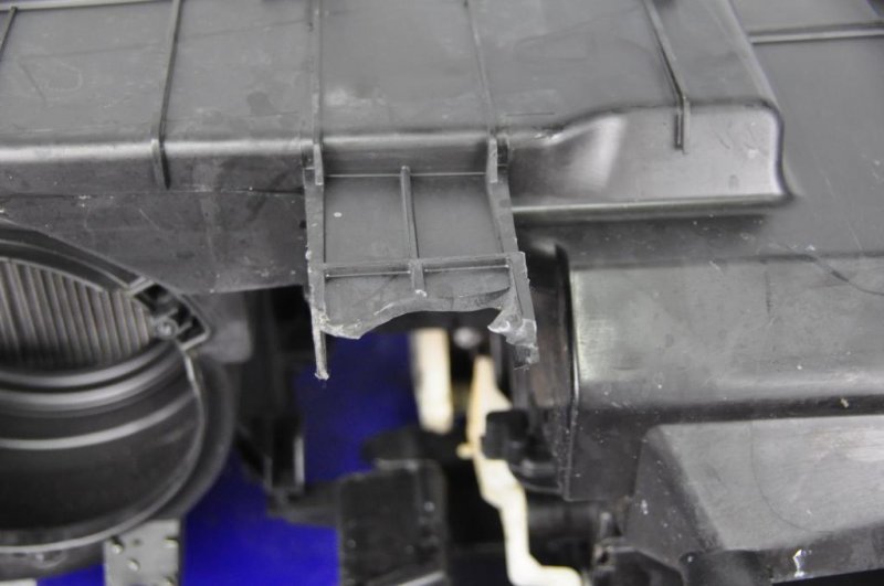 Корпус печки MATRIX 02-08 2005 ZZE132 1.8L 1ZZ-FE Корпус печки MATRIX 02-08 2005 ZZE132 1.8L 1ZZ-FE