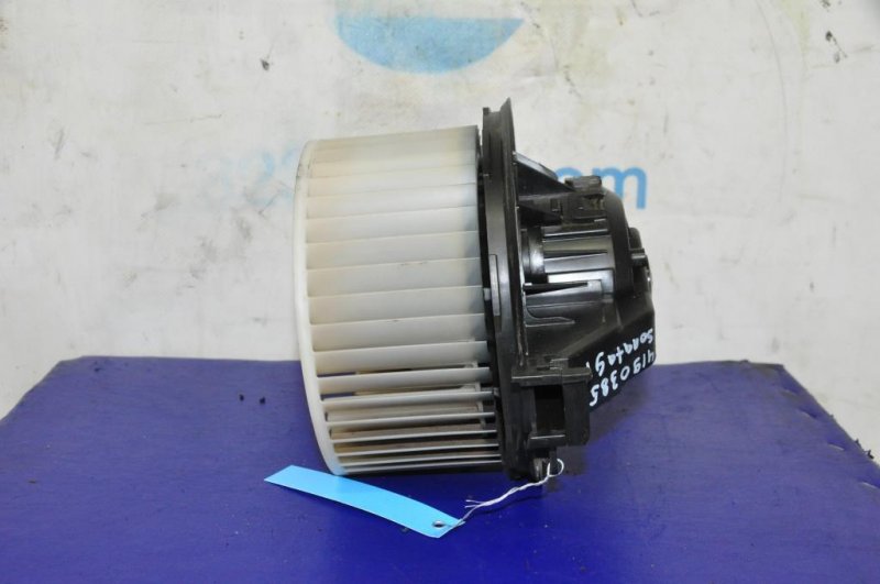 Моторчик печки SONATA YF 10-14 2010 Седан 2.4 Моторчик печки SONATA YF 10-14 2010 Седан 2.4