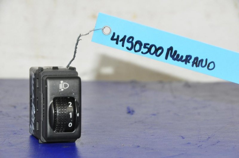 Кнопка NISSAN MURANO Z50 02-07 2006 Внедорожник 3.5 25190CC10A Б/У