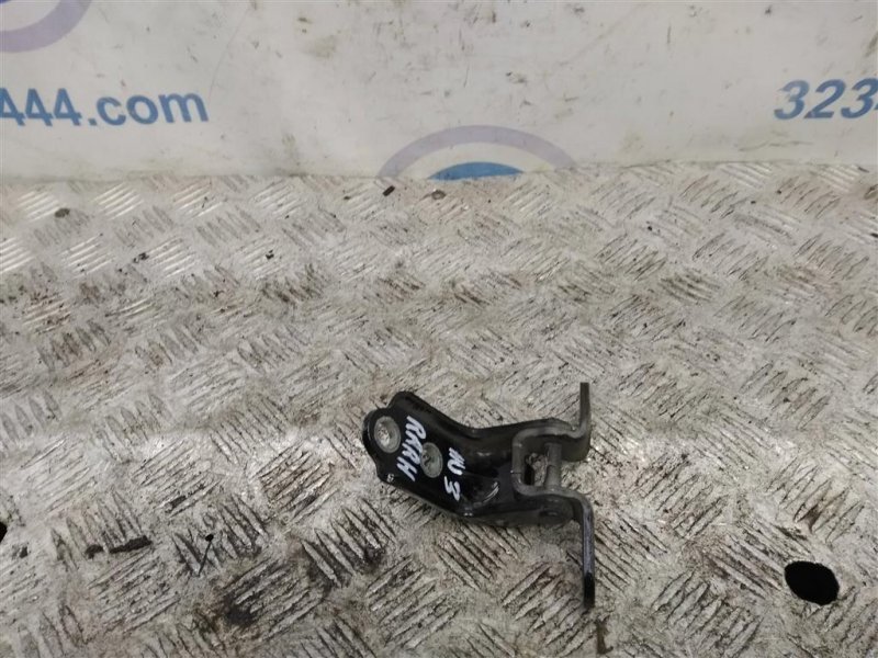 Петля двери нижняя задняя правая SONATA YF 10-14 Петля двери нижняя задняя правая SONATA YF 10-14