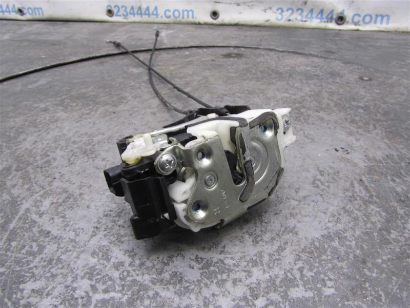 Замок двери задний правый LANCER X 10 07-15 Замок двери задний правый LANCER X 10 07-15