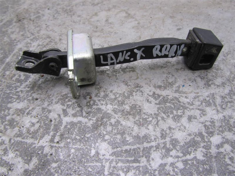 Ограничитель двери задний правый LANCER X 10 07-15