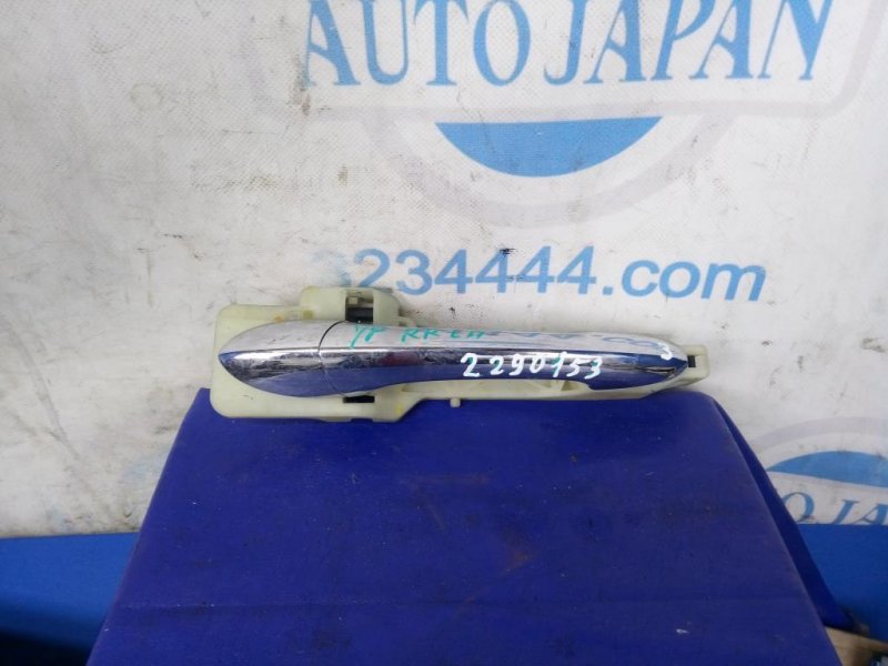 Запчасть ручка двери наружная задняя левая HYUNDAI SONATA YF 10-14 82651-3S000 Б/У Ручка двери наружная задняя левая HYUNDAI SONATA YF 10-14 82651-3S000 Б/У