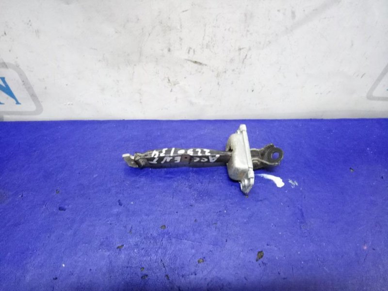 Ограничитель двери задний правый HYUNDAI ACCENT RB 10- 79490-0U000 Б/У