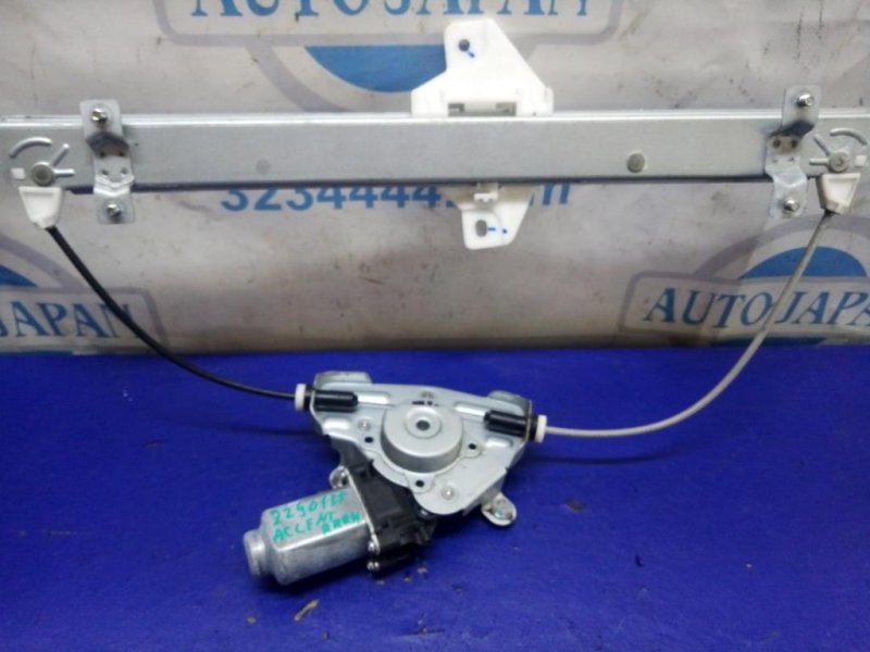 Стеклоподъемник задний правый HYUNDAI ACCENT RB 10-