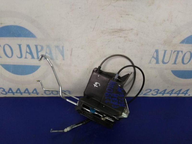 Замок двери передний правый HYUNDAI ACCENT MC 06-10 81320-1E000 Б/У