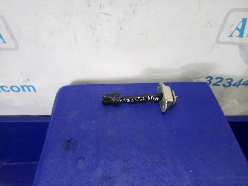 Запчасть ограничитель двери передний левый NISSAN MURANO Z51 07-14 80430-1AA0A Б/У Ограничитель двери передний левый NISSAN MURANO Z51 07-14 80430-1AA0A Б/У