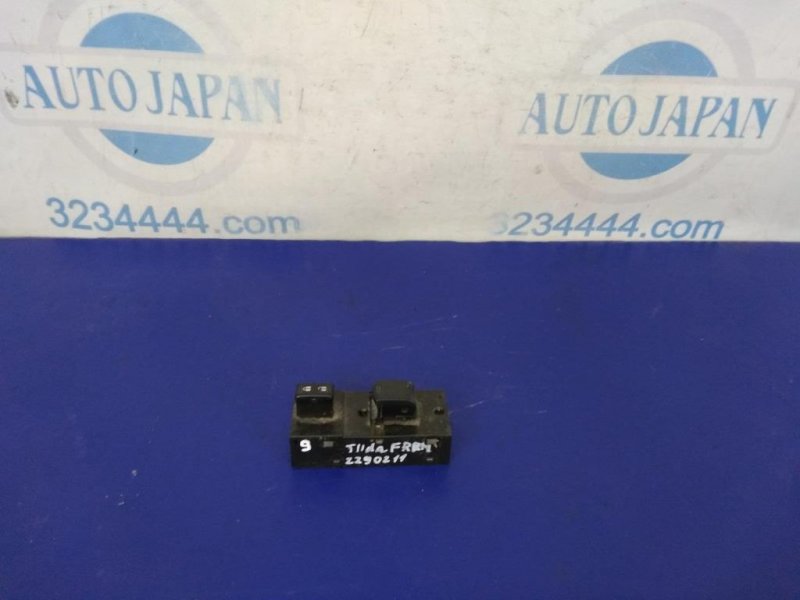 Кнопка стеклоподъемника передняя правая NISSAN TIIDA/VERSA C11 04-11 Б/У