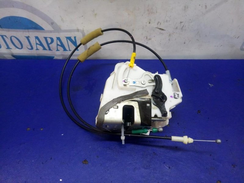 Замок двери задний левый COROLLA 150 06-13 Замок двери задний левый COROLLA 150 06-13