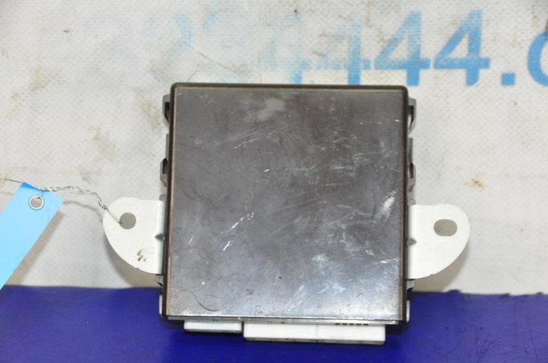 Блок управления дверей передний левый LEXUS GS350 GS300 05-11