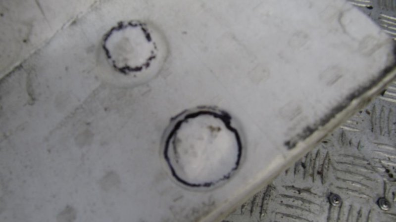 Наполнитель бампера задний FX S50 03-08 Наполнитель бампера задний FX S50 03-08