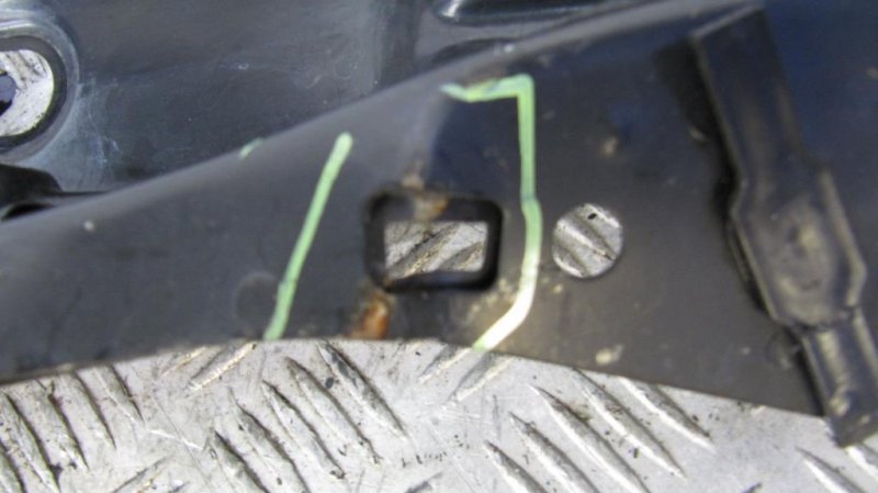 Поддон механизма дворников CAMRY 50 12-15