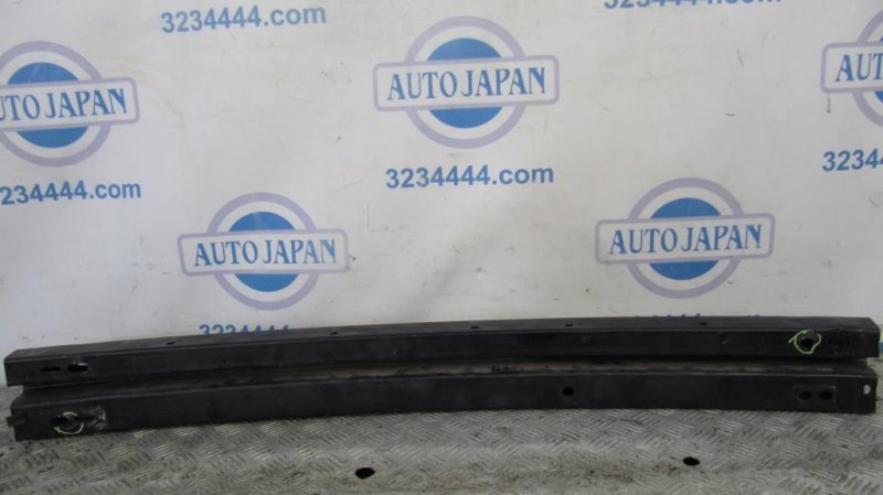 Усилитель переднего бампера TOYOTA CAMRY 50 12-15