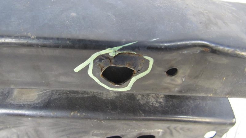 Усилитель переднего бампера CAMRY 50 12-15