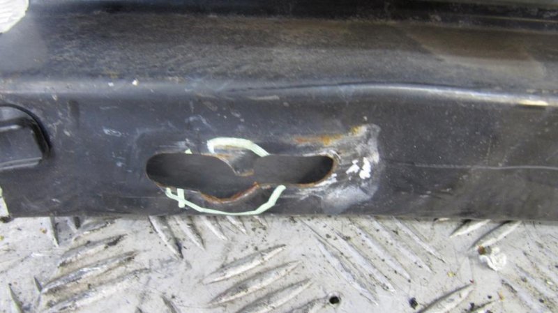 Усилитель переднего бампера CAMRY 50 12-15