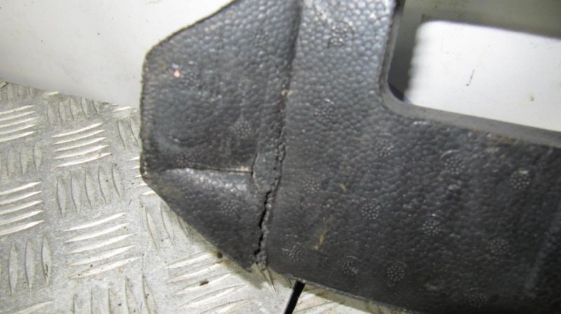 Наполнитель бампера задний TRIBECA B10 07-13