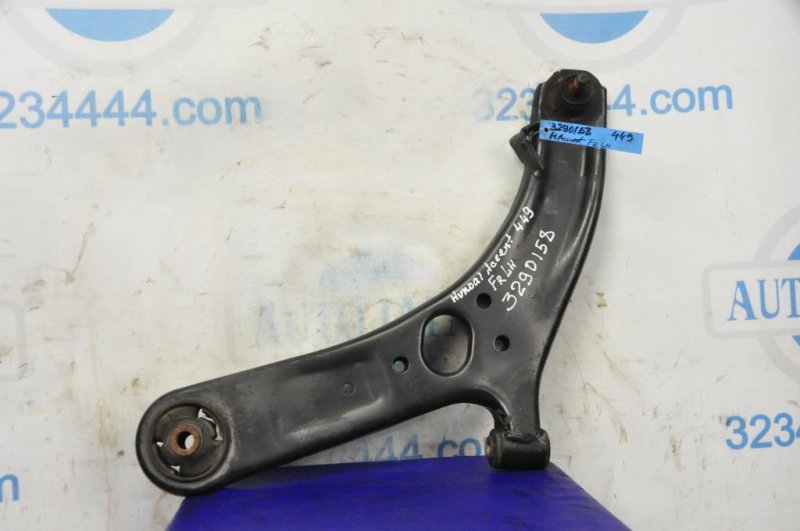 Рычаг передней подвески нижний передний левый HYUNDAI ACCENT RB 10- 54500-1R000 Б/У