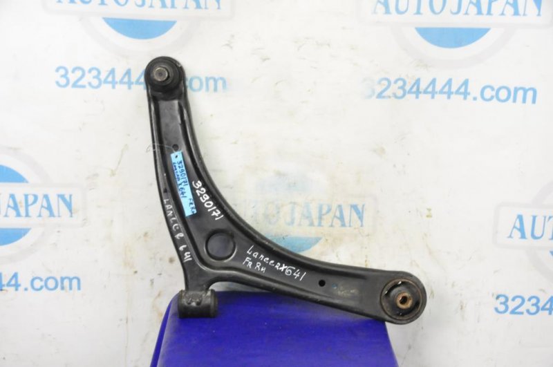 Рычаг передней подвески нижний передний правый MITSUBISHI LANCER X 10 07-15 4013A010 Б/У