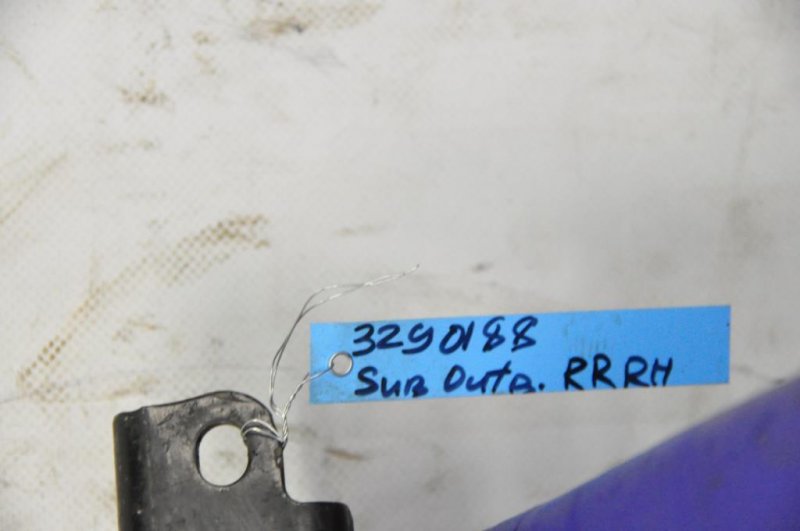 Крепление балки подвески заднее правое OUTBACK 09-14 BR