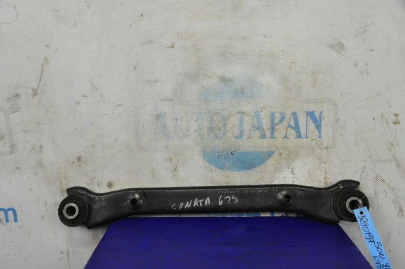 Рычаг задней подвески поперечный верхний задний правый HYUNDAI SONATA YF 10-14 55100-3Q000 Б/У