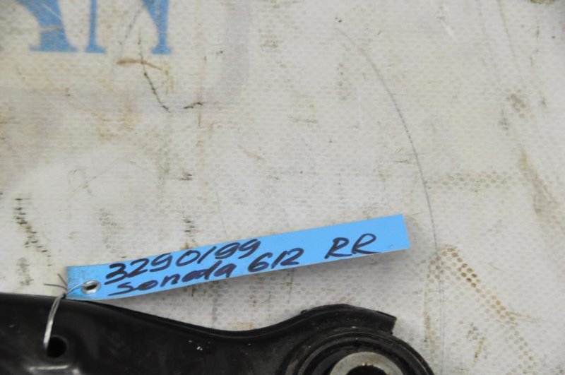 Рычаг задней подвески поперечный верхний задний правый SONATA YF 10-14