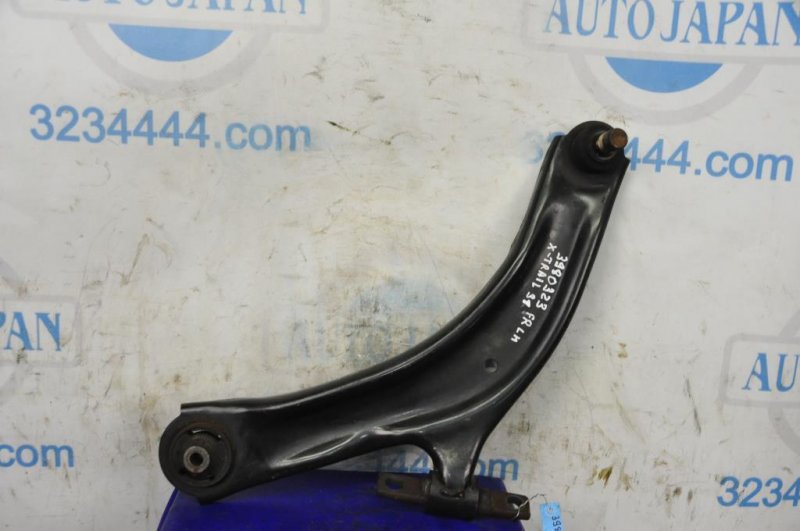 Рычаг передней подвески нижний передний левый NISSAN X-TRAIL T31 07-14 54501-JG000 Б/У