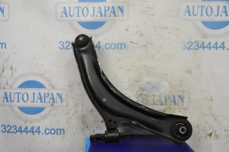 Рычаг передней подвески нижний передний левый NISSAN X-TRAIL T31 07-14