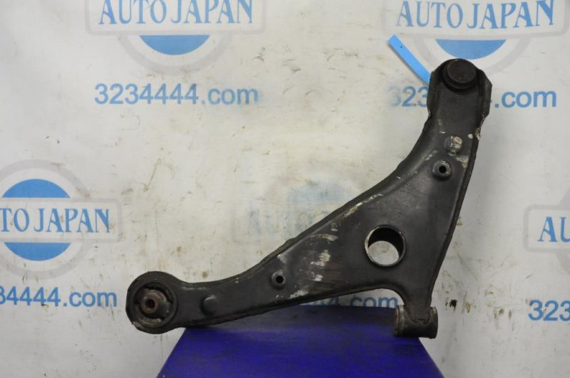 Рычаг передней подвески нижний передний правый MITSUBISHI GALANT 03-12 Седан 2.4