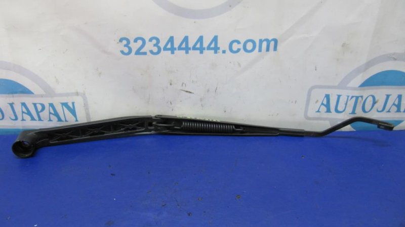 Поводок стеклоочистителя передний LANCER X 10 07-15