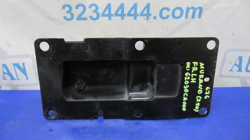 Кронштейн усилителя переднего бампера передний левый MURANO Z50 02-07