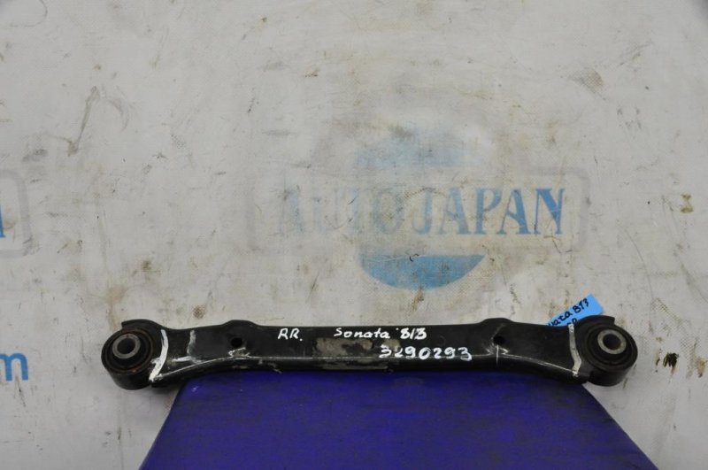 Рычаг задней подвески поперечный верхний задний правый HYUNDAI SONATA YF 10-14 55100-3Q000 Б/У