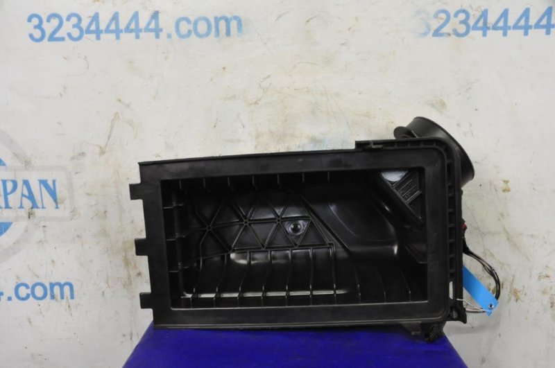 Крышка корпуса воздушного фильтра LINCOLN MKZ 07-09